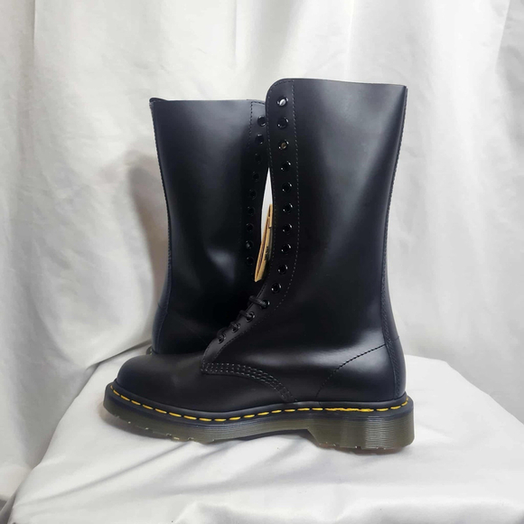 Dr Martens 1914 Smooth Leather Black Tall 14 Hole Boots Men's 7 Women's 8 - Picture 6 of 10